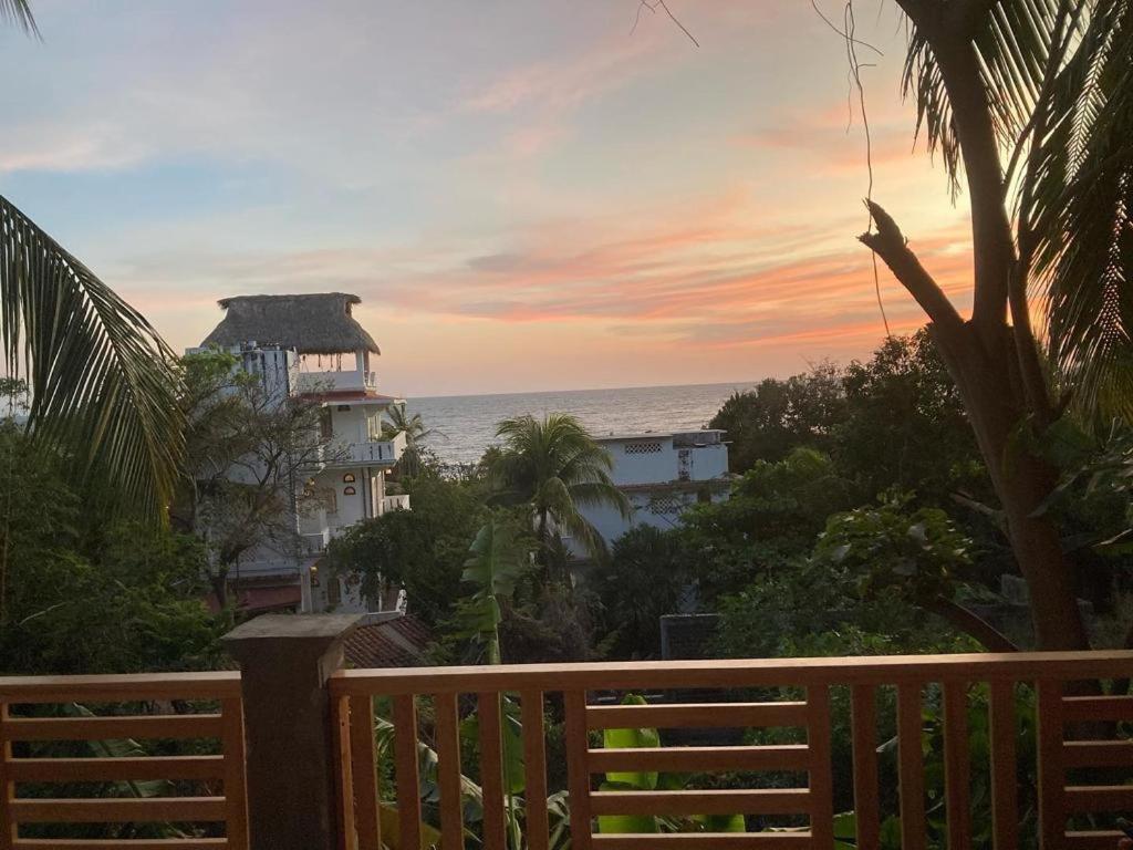 Casa De La Gente Nube Hotel Puerto Escondido  Ngoại thất bức ảnh